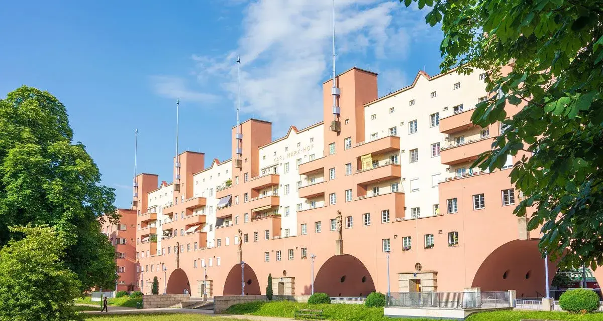 Jak kupić mieszkanie na Ukrainie? Proces, koszty i ryzyka dla Polaka