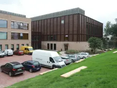 Osiedle Szkolne Kraków: Szybki dojazd, parking i komunikacja