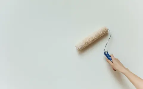 Do której wiercić w bloku? Godziny, prawo i spokój sąsiadów