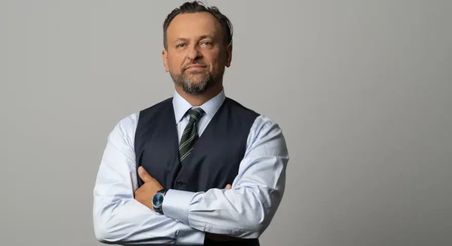 Kto wybiera prezesa spółdzielni? Twój wpływ na zarząd i finanse