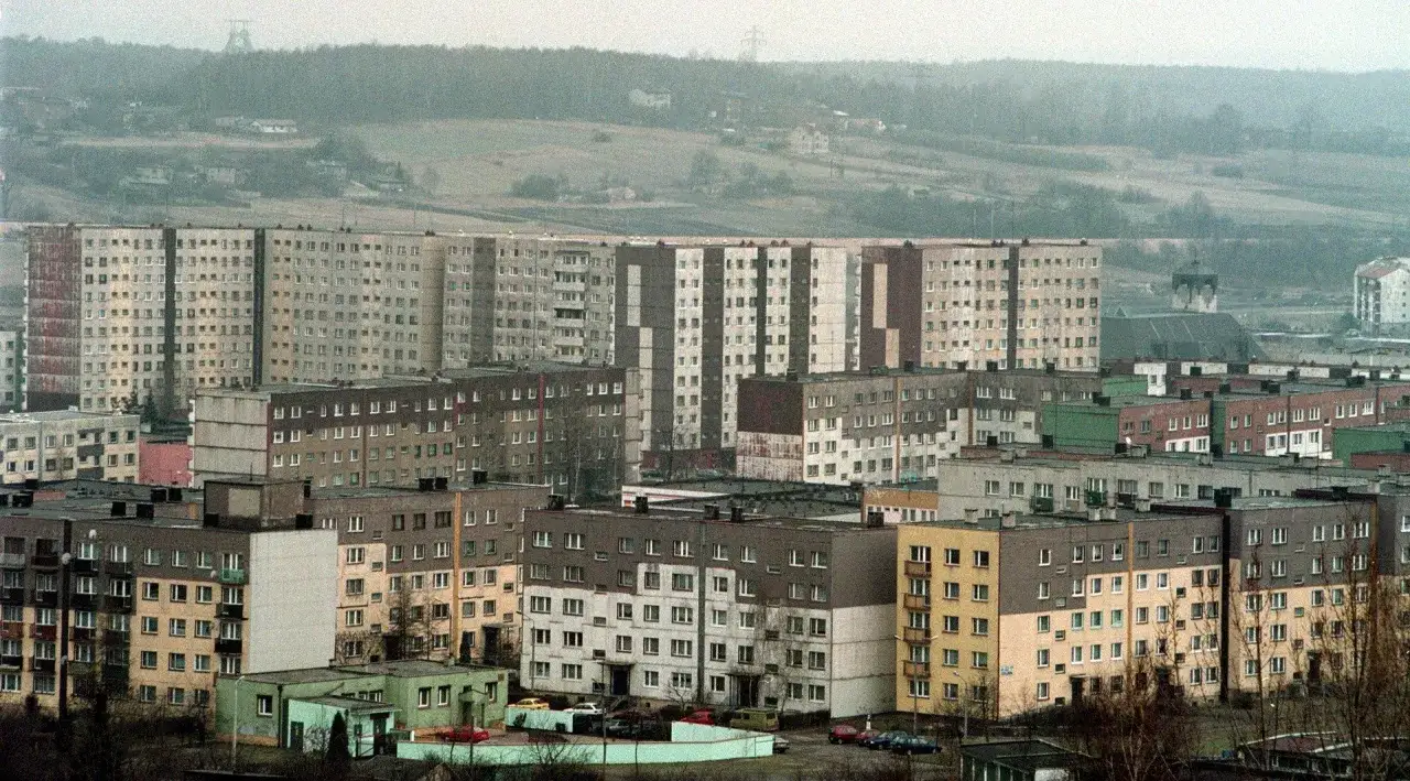 Polskie blokowisko lata 2000