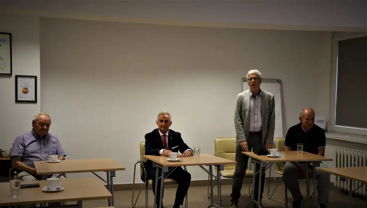 Rada nadzorcza spółdzielni mieszkaniowej spotkanie